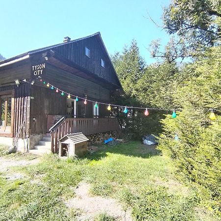 Entremont Chalet 8 Personnes + Grand Terrain Et Riviere מראה חיצוני תמונה