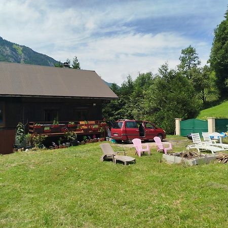 Entremont Chalet 8 Personnes + Grand Terrain Et Riviere מראה חיצוני תמונה