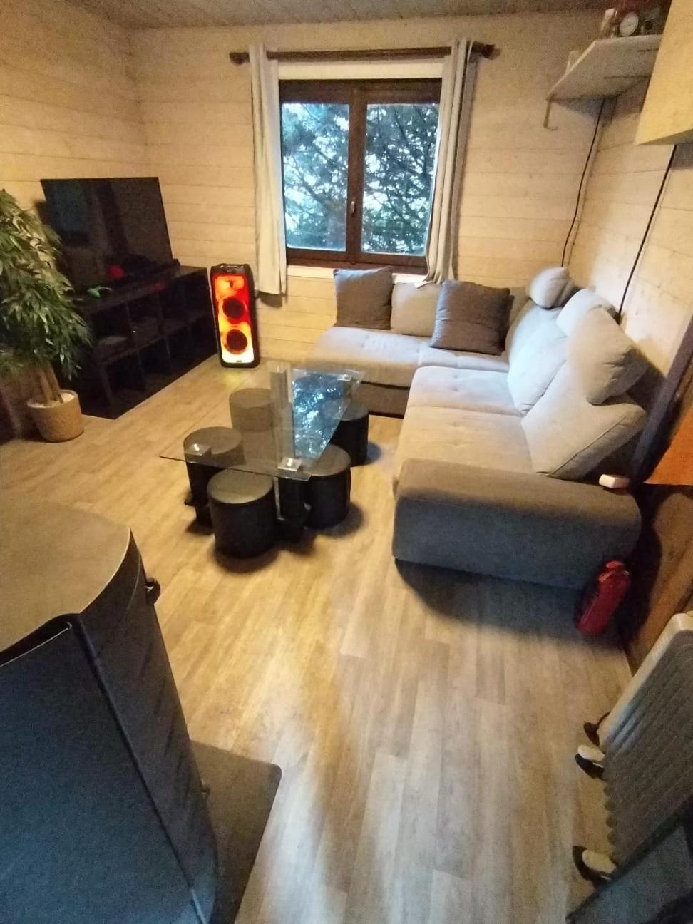 Entremont Chalet 8 Personnes + Grand Terrain Et Riviere מראה חיצוני תמונה