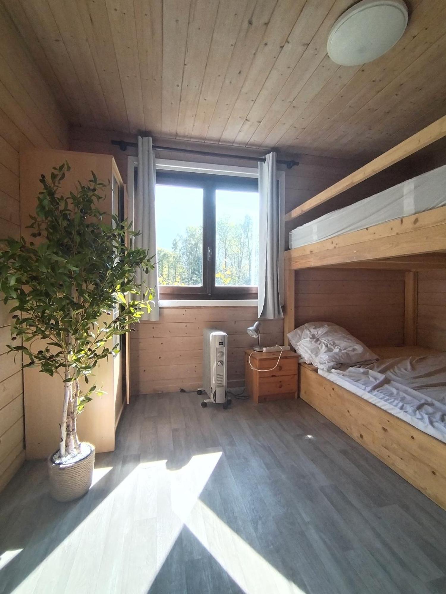 Entremont Chalet 8 Personnes + Grand Terrain Et Riviere מראה חיצוני תמונה